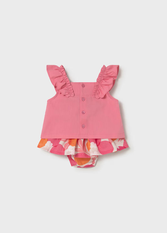 Conjunto falda y blusa bebé